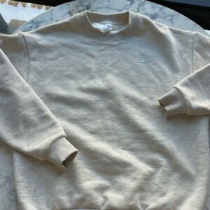 Alo Accolade sweatshirt